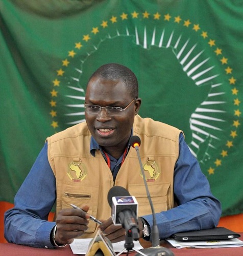 1er mai : Le maire de la ville de Dakar Khalifa Sall souhaite une bonne fête à tous les travailleurs et ...