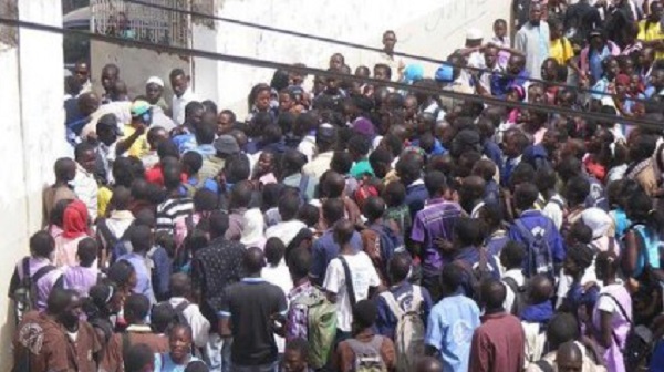 Banlieue dakaroise: les élèves jugent le réaménagement des examens trop court