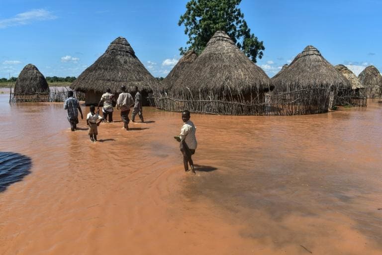  Inondations au Kenya : 112 morts, plus de 48 000 ménages déplacés et...