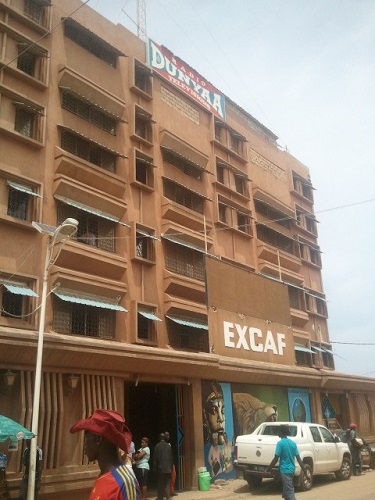 ​Excaf télécom : Le personnel réclame 7 à 9 mois d'arriérés de salaire et...
