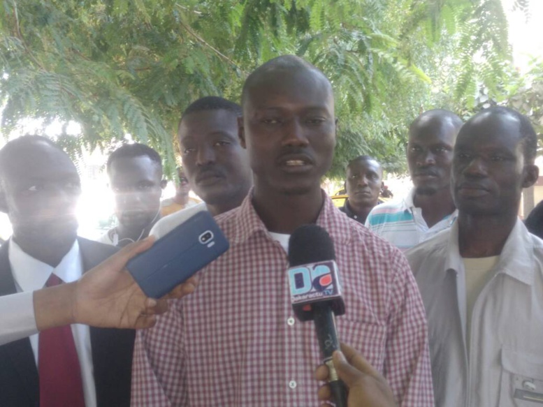 Transport routier : Les taximen dakarois désavouent tout syndicat et engagent leur propre lutte Transport routier : Les taximen dakarois désavouent tout syndicat et engagent leur propre lutte