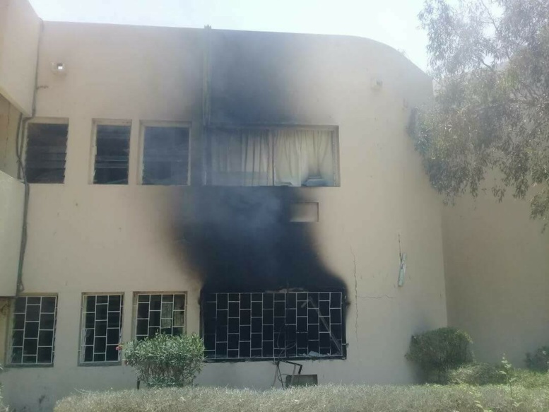 Meurtre de Fallou Sène à l’UGB: les stigmates de la furie des étudiants - des bâtiments mis à sac Meurtre de Fallou Sène à l’UGB: les stigmates de la furie des étudiants - des bâtiments mis à sac