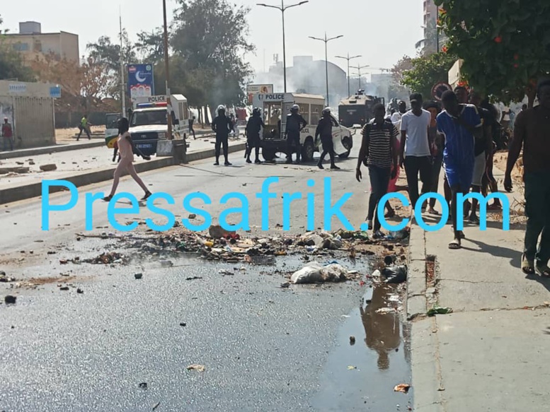  Mort de l’étudiant Fallou Sène : le Sudes/Esr condamne et se demande pourquoi les coupables ne sont jamais punis Mort de l’étudiant Fallou Sène : le Sudes/Esr condamne et se demande pourquoi les coupables ne sont jamais punis