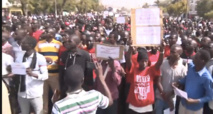 Marche pacifique à Dakar :  les étudiants appellent à l'union sacrée 