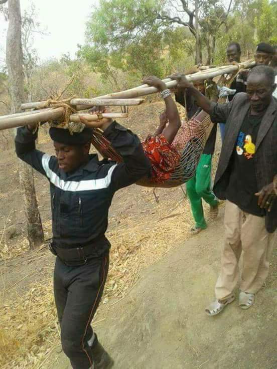 Pendant ce temps... la misère des populations de Kédougou à côté des milliards de l'or indigne Twitter