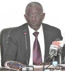 Sesion plénière :  Le ministre de l'intérieur liste les catastrophes des inondations