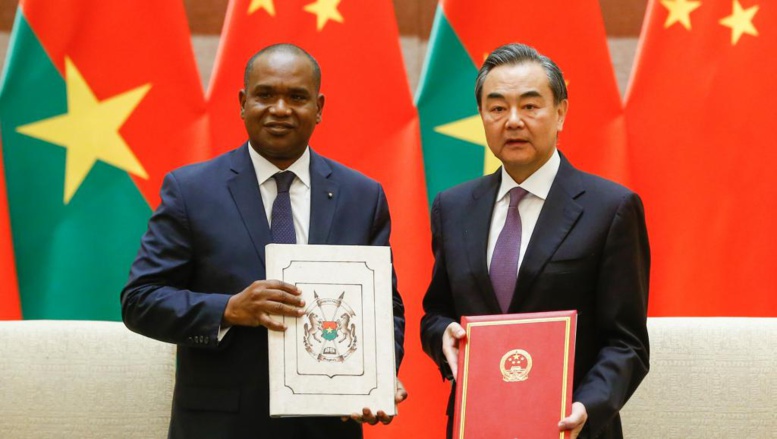 Le Burkina Faso rétablit les relations diplomatiques avec la Chine
