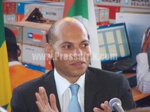 Auditionné par le Sénat, Karim Wade invite Tanor Dieng et Latif Coulibaly à suivre la voie