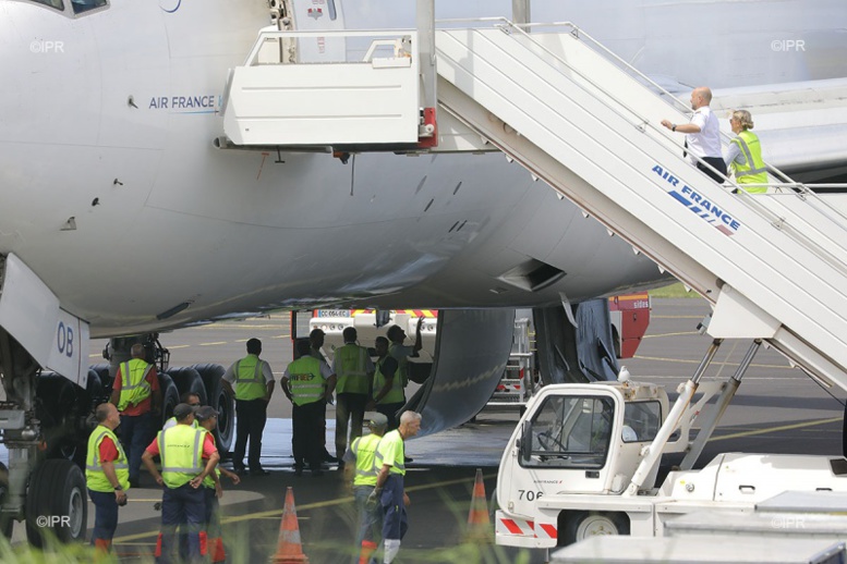 Panne en plein vol Air France: la compagnie prolonge les souffrances des passagers Panne en plein vol Air France: la compagnie prolonge les souffrances des passagers