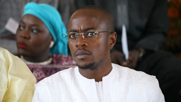 Abdou Mbow ne prend pas Karim au sérieux : "en disant qu'il va venir, il joue avec l'intelligence des Sénégalais"