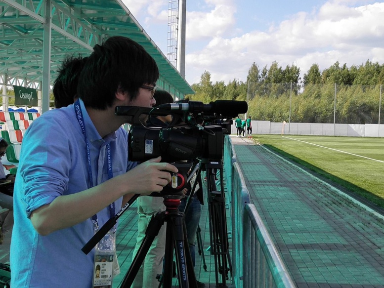 Kaluga : les journalistes japonais envahissent l'entraînement des "Lions" Kaluga : les journalistes japonais envahissent l'entraînement des "Lions"