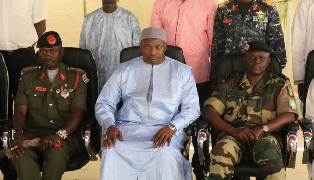 En Gambie, le chef de la police, Landing Kinteh, a présenté sa démission au président Adama Barrow