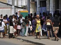 Mozambique : retour au calme à Maputo mais les émeutes de la faim gagnent la province