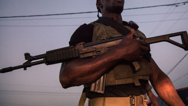 Né de revendications sociales, le conflit prend une tournure inquiétante. Né de revendications sociales, le conflit prend une tournure inquiétante.