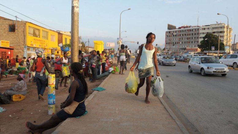 Angola: reconnaissance officielle d'une association défendant gays et lesbiennes Angola: reconnaissance officielle d'une association défendant gays et lesbiennes