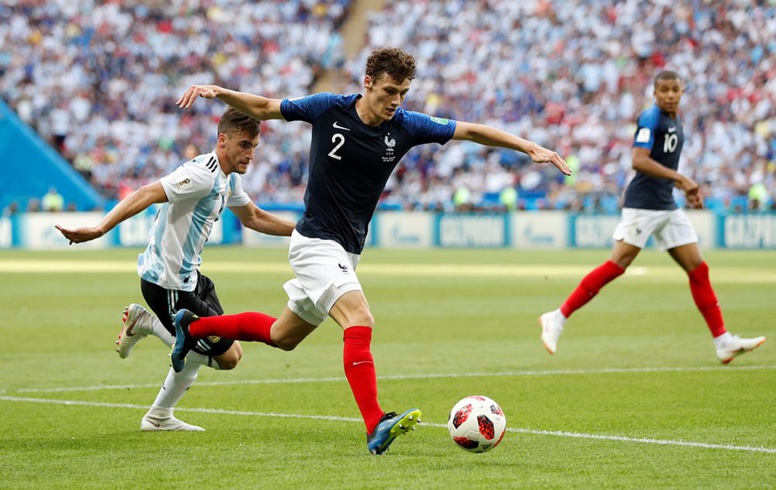 #FRAARG : un missile de Pavard et (2-2) #FRAARG : un missile de Pavard et (2-2)