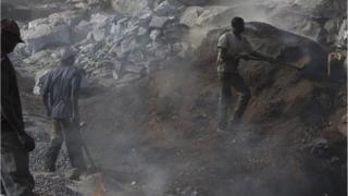 L'exploitation des mines artisanales interdite au Burkina Faso