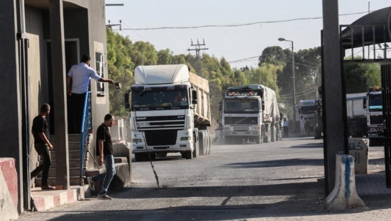 Israël ferme le seul point de passage de marchandises vers la bande de Gaza Israël ferme le seul point de passage de marchandises vers la bande de Gaza