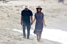 Humiliée par Jamie Foxx, Katie Holmes ne peut s'empêcher de l'aimer Humiliée par Jamie Foxx, Katie Holmes ne peut s'empêcher de l'aimer