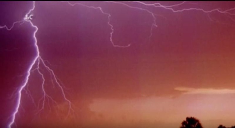 Absence de paratonnerre à Kolda : trois personnes tuées par la foudre Absence de paratonnerre à Kolda : trois personnes tuées par la foudre