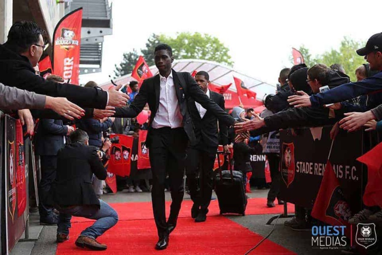 Mercato : Ismaila Sarr courtisé par Barcelone, Juventus et Arsenal Mercato : Ismaila Sarr courtisé par Barcelone, Juventus et Arsenal