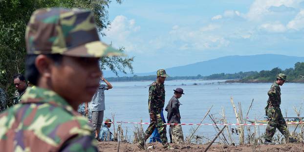 Laos : des centaines de personnes portées disparues après l'effondrement d'un barrage...