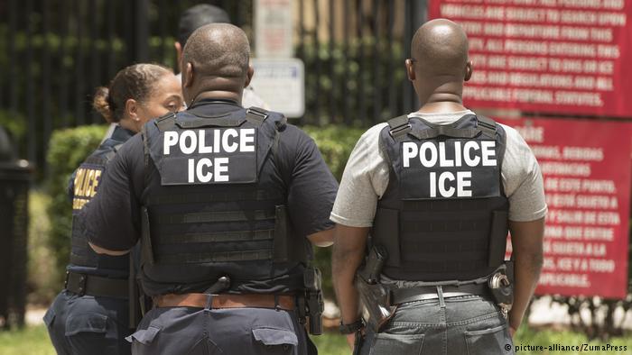 New York: les juges ordonnent à la police de ne pas faire arrêter les migrants clandestins