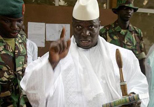 Gambie : l’ex-président Yahya Jammeh mis en cause dans la disparition et le meurtre de 50 migrants