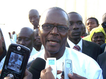 Ousmane Tanor Dieng dément ceux qui accusent Abdou Diouf de rouler pour Lamine Diack