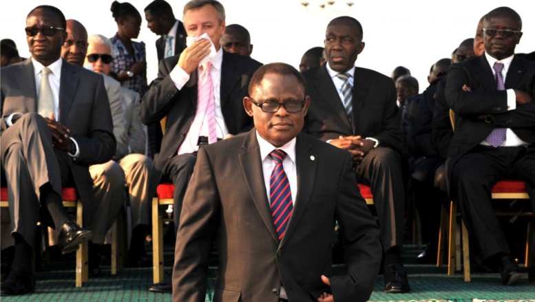 Isidore Ndaywel: «une victoire d'étape mais une victoire importante quand même» Isidore Ndaywel: «une victoire d'étape mais une victoire importante quand même»