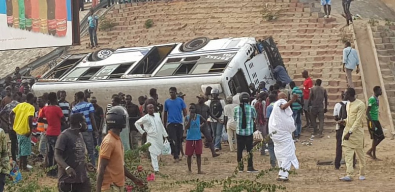 Bilan provisoire accident minibus Patte d'Oie : 6 personnes dans état critique parmi les 67 blessés