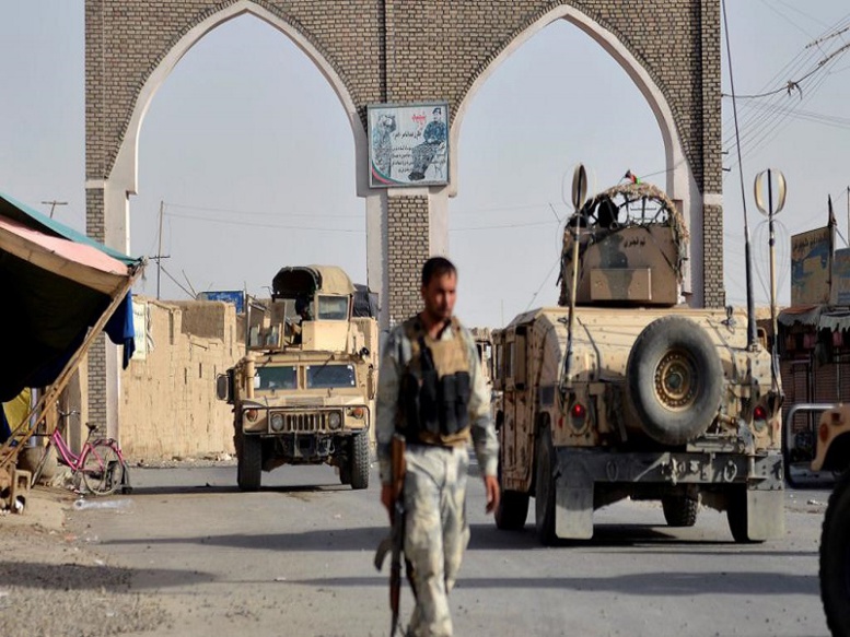 Le gouvernement afghan reconnaît de lourdes pertes à Ghazni mais reste confiant Le gouvernement afghan reconnaît de lourdes pertes à Ghazni mais reste confiant