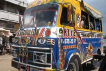 Keur Massar : Un car se renverse et fait plusieurs blessés dont 4 graves Keur Massar : Un car se renverse et fait plusieurs blessés dont 4 graves