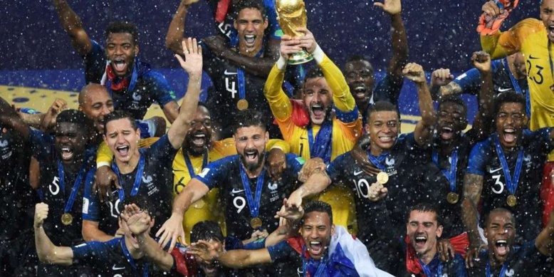 La France prend la tête du classement FIFA