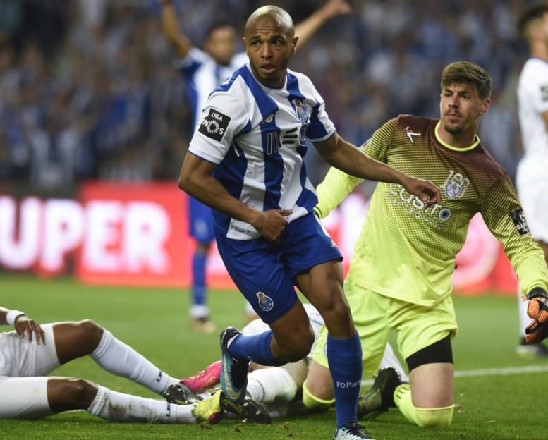 Mercato: C'est fait pour Radonic à l'OM... Brahimi s'éloigne de Monaco... Mercato: C'est fait pour Radonic à l'OM... Brahimi s'éloigne de Monaco...