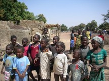 Le Monde fête les enfants : le Sénégal marche pour sensibiliser
