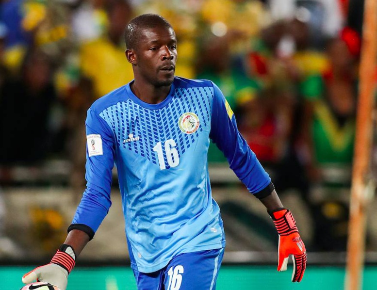 Khadim Ndiaye sur sa non-sélection : "quand j'ai vu la liste, c'était dur d'y croire" Khadim Ndiaye sur sa non-sélection : "quand j'ai vu la liste, c'était dur d'y croire"