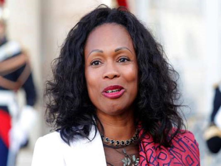 Dernière minute : La ministre française des Sports, Laura Flessel, démissionne Dernière minute : La ministre française des Sports, Laura Flessel, démissionne