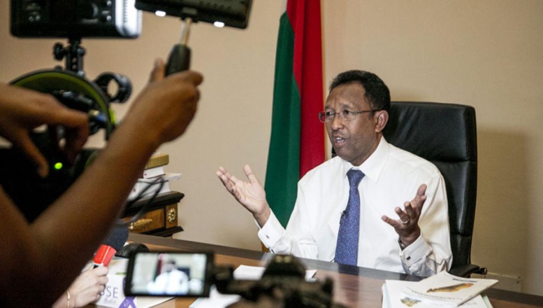Madagascar: dans l'attente de la démission du président Rajaonarimampianina