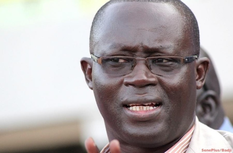 Suite au match contre Madagascar Me Augustin Senghor «récuse l'arbitre botswanais» Suite au match contre Madagascar Me Augustin Senghor «récuse l'arbitre botswanais»