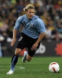 Forlan reçoit le Ballon d'Or