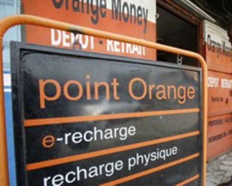 Points «Orange money» : le superviseur régional de Kaffrine se taille avec près de 10 millions Points «Orange money» : le superviseur régional de Kaffrine se taille avec près de 10 millions