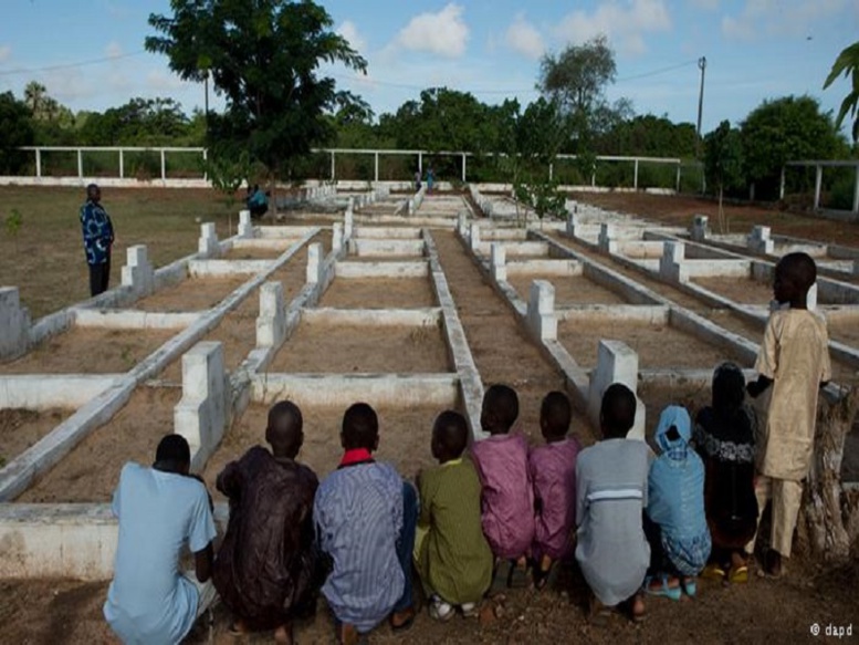 16e anniversaire du naufrage du «Joola » : Macky Sall amadoue les familles des victimes