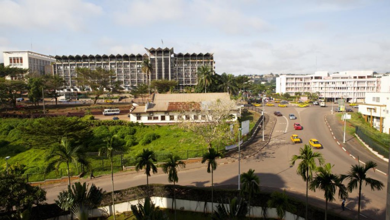 Cameroun: un 1er jour actif de campagne pour 4 des 9 candidats en lice