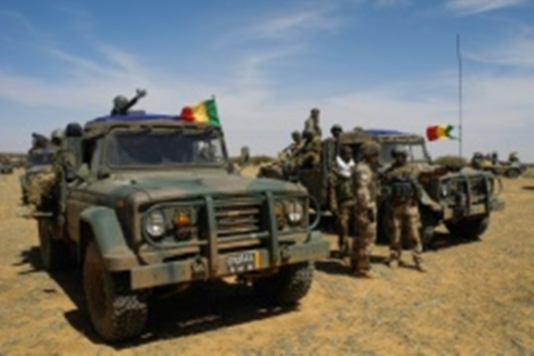 Mali: deux soldats tués et deux autres blessés au passage de véhicule sur une mine