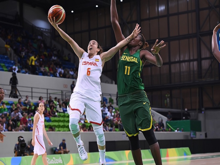 Basket : Les Sénégalaises tiennent tête aux Espagnols à la mi-temps (34-34) Basket : Les Sénégalaises tiennent tête aux Espagnols à la mi-temps (34-34)