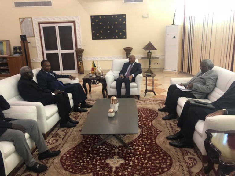 Mali: Vers la mise en place d’une "Union africaine des peuples" Mali: Vers la mise en place d’une "Union africaine des peuples"