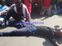 VIDEOS - Reportage photos: la marche contre la vie chère et les coupures n'a pas mobilisé