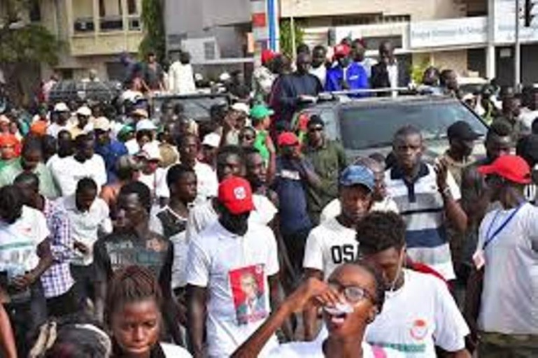 Des jeunes de huit partis politiques exigent 30% dans les instances électives