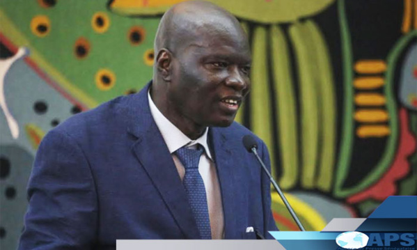 ​Omar Pène aux étudiants: "la pacification ne peut se faire que dans..."